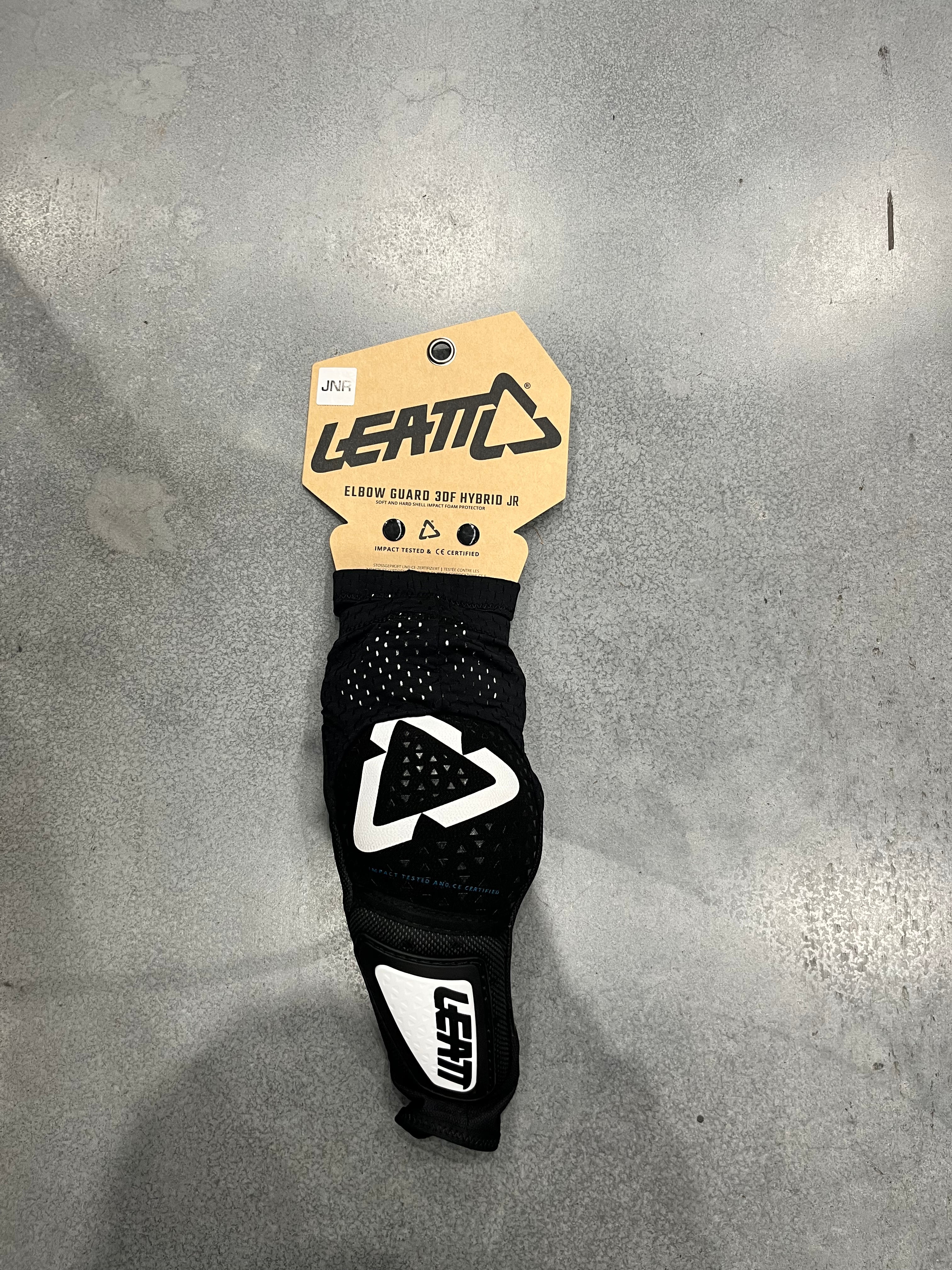 Elbow Guard 3DF Hybrid – Junior – Wht/Blk