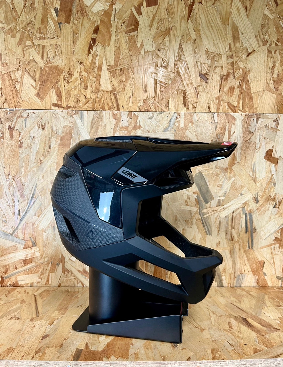 Helmet MTB Gravity 5.0 - L - Black