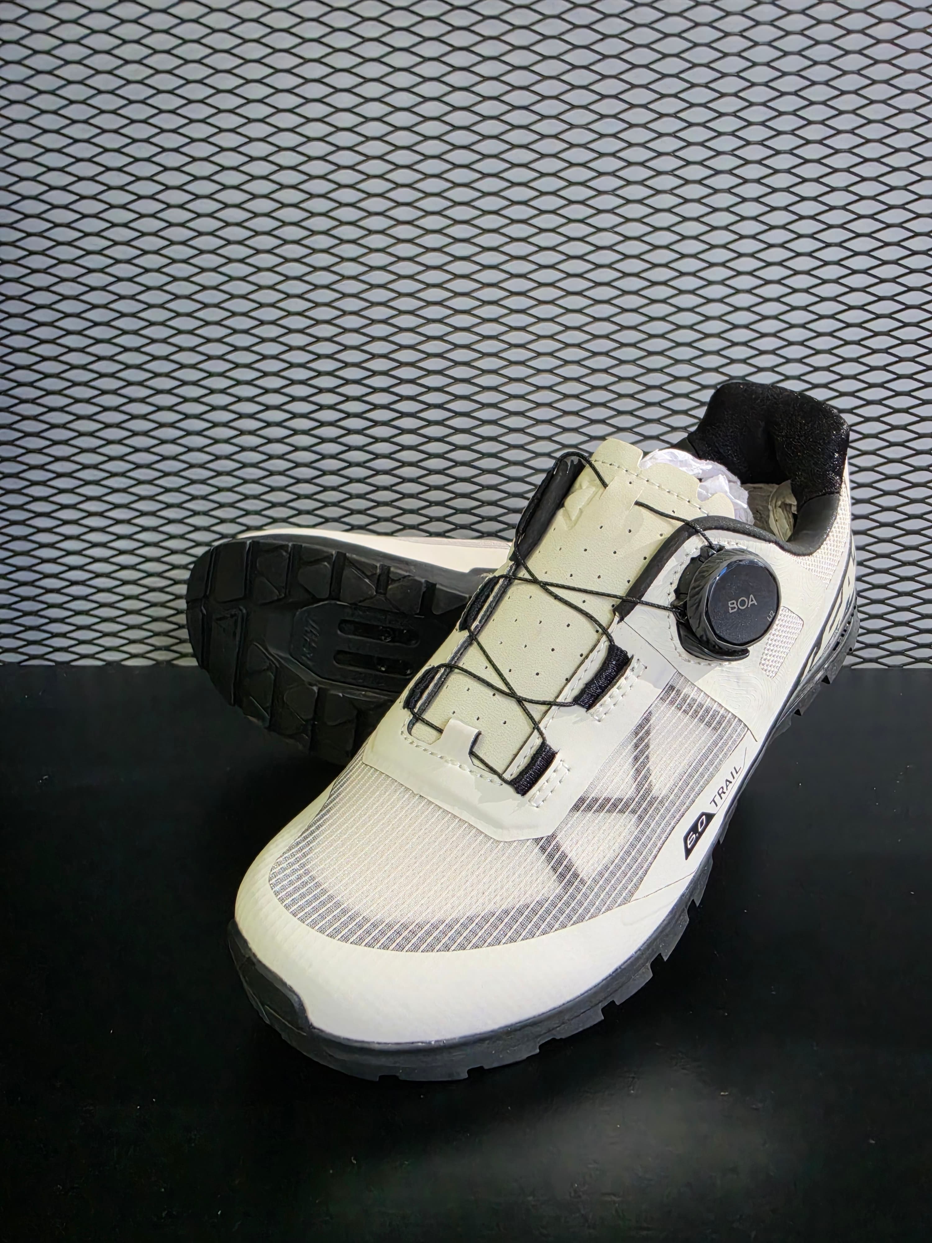 Shoe ProClip 6.0 Trail BOA - Women - US8 - Cream White