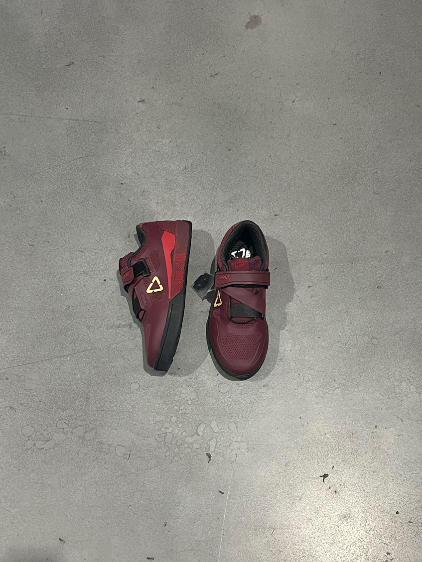 Shoe 5.0 clip womens copper US8.5