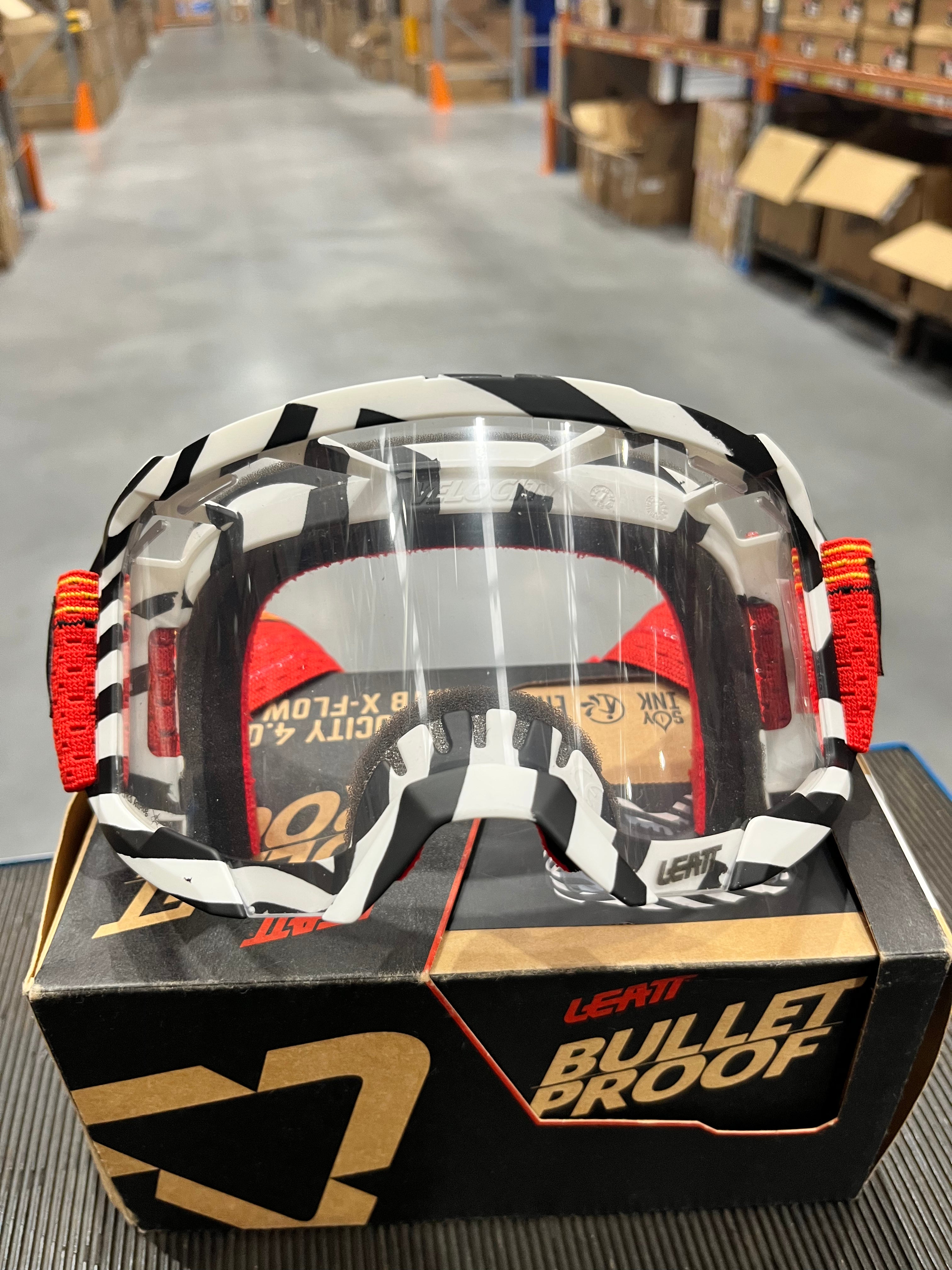 Goggle Velocity 4.0 MTB – X–Flow – Stripe Clear 83%